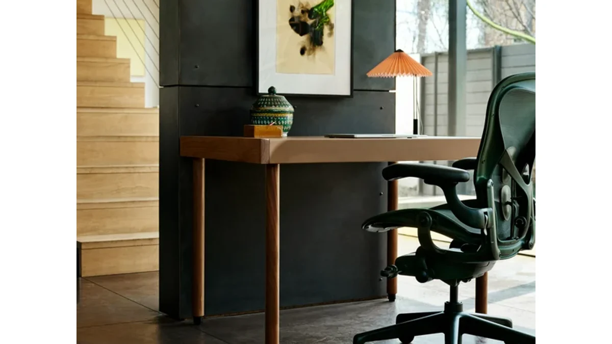 Herman Miller Aeron Harmonic 2 tilt mechanism and PostureFit SL controls