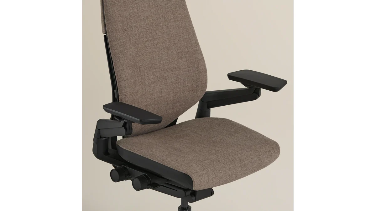 Steelcase Gesture flexible perimeter seat cushion